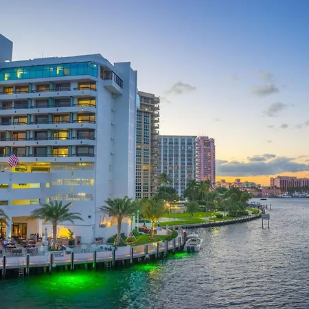 Waterstone Resort & Marina Boca Raton, Curio Collection By Hilton
